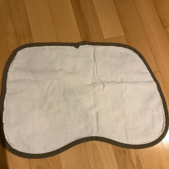 ✏️🆓 with $20purchase Travel Pillow & Kushies Pink & brown burp cloth for babies - Picture 7 of 16